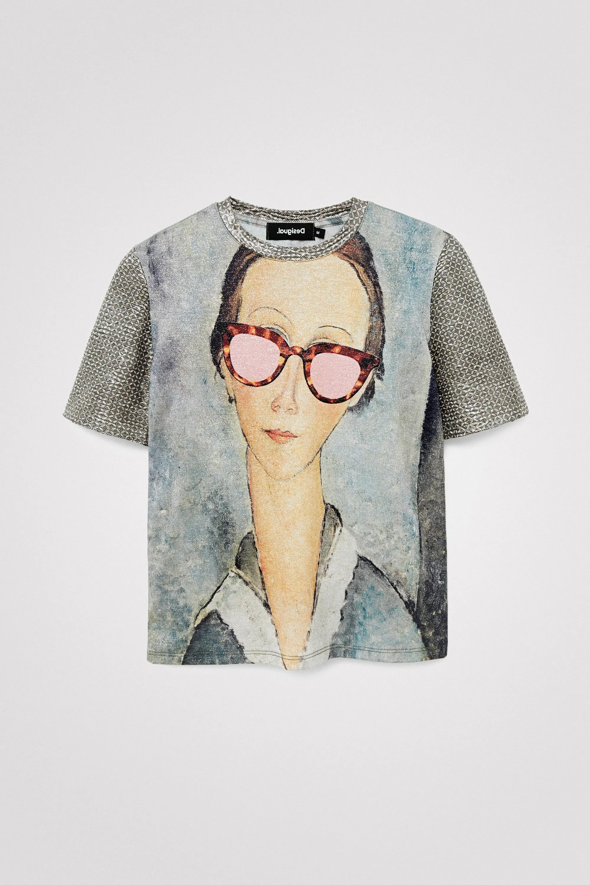 Beatrice Tshirt with arty portrait print  Desigual Style 22SWTKAE