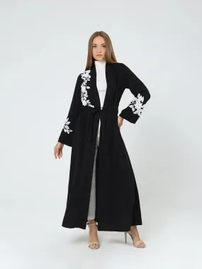 Black Contrast Embroidery Detailed Kimono