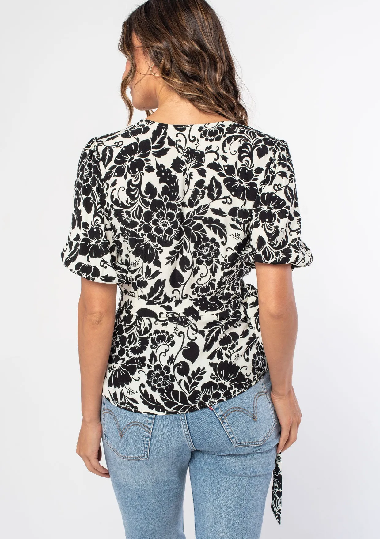 Floral Puff Sleeve Wrap Top