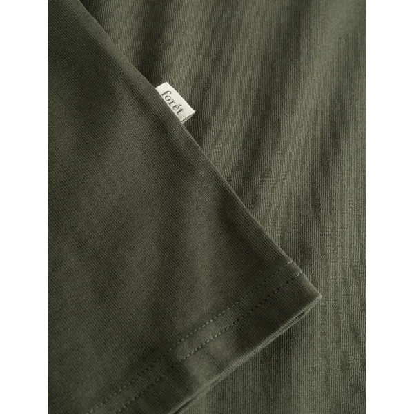 Forét East Tee (dark moss)