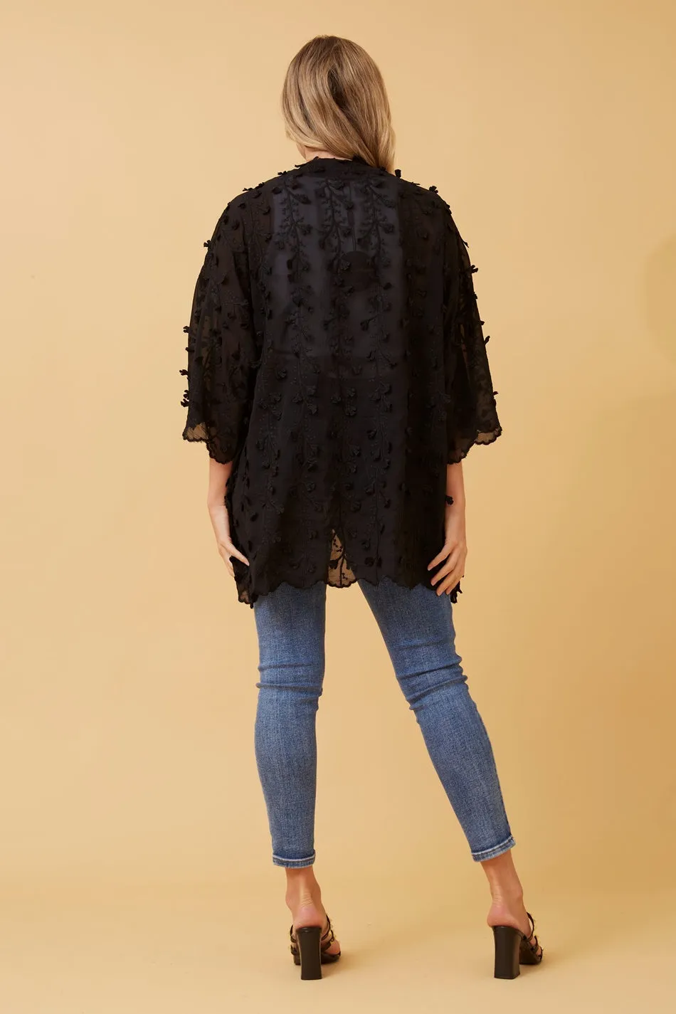 ZOE EMBROIDERED KIMONO